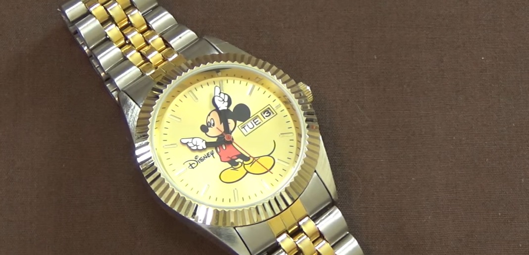 5 nejcennějších hodinek s Mickey Mousem – mohou stát i milion korun – nemáte je doma?