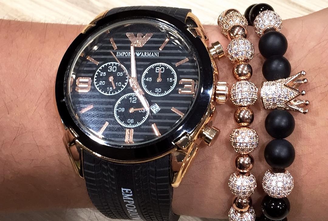 Jak kombinovat minerální náramky s hodinkami?